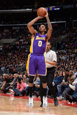 意媒：后防线凯利或将离队，尤文图斯已再次关注基维奥尔（意媒：后卫凯利或将离队，尤文图斯再度关注基维奥尔）