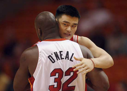 男双出战！国乒8-2力克法国取得混团六连胜（男双登场！国乒8比2击败法国，混团豪取六连胜）