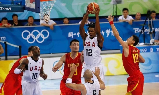 邓加：巴西球员和欧洲球员是不一样的，他们总想上场踢球（邓加：巴西球员有别于欧洲球员，人人都渴望出场）