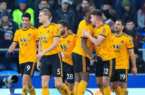 或缺席2个月！皇马官方：阿诺德左侧股四头肌直肌拉伤（皇马官宣：阿诺德左侧股四头肌直肌拉伤，或缺阵两个月）