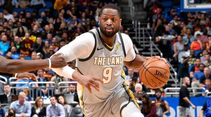 西媒：姆巴佩希望上场，但首发还是替补还未确定（西媒：姆巴佩渴望出战，是否首发仍未确定）